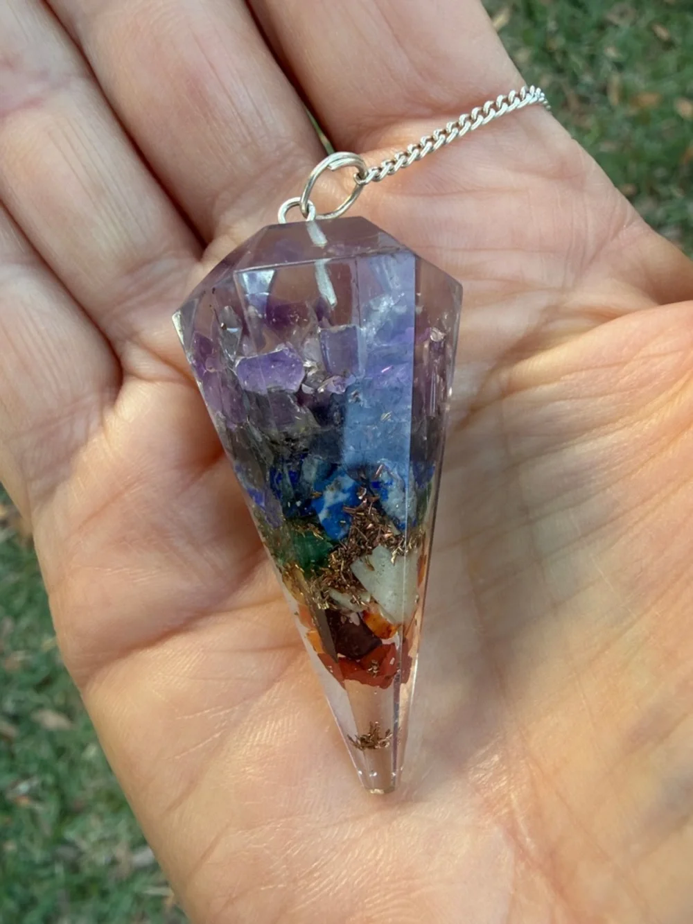 Reiki Infused 7 Chakra Orgonite Dowsing/Divination Pendulum with Chart & Guide - Picture 9 of 16